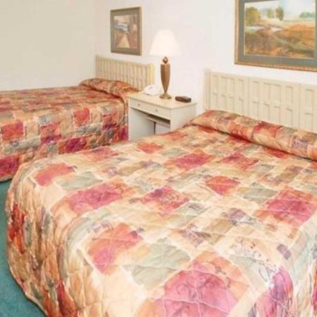 Econo Lodge Corinth Zewnętrze zdjęcie