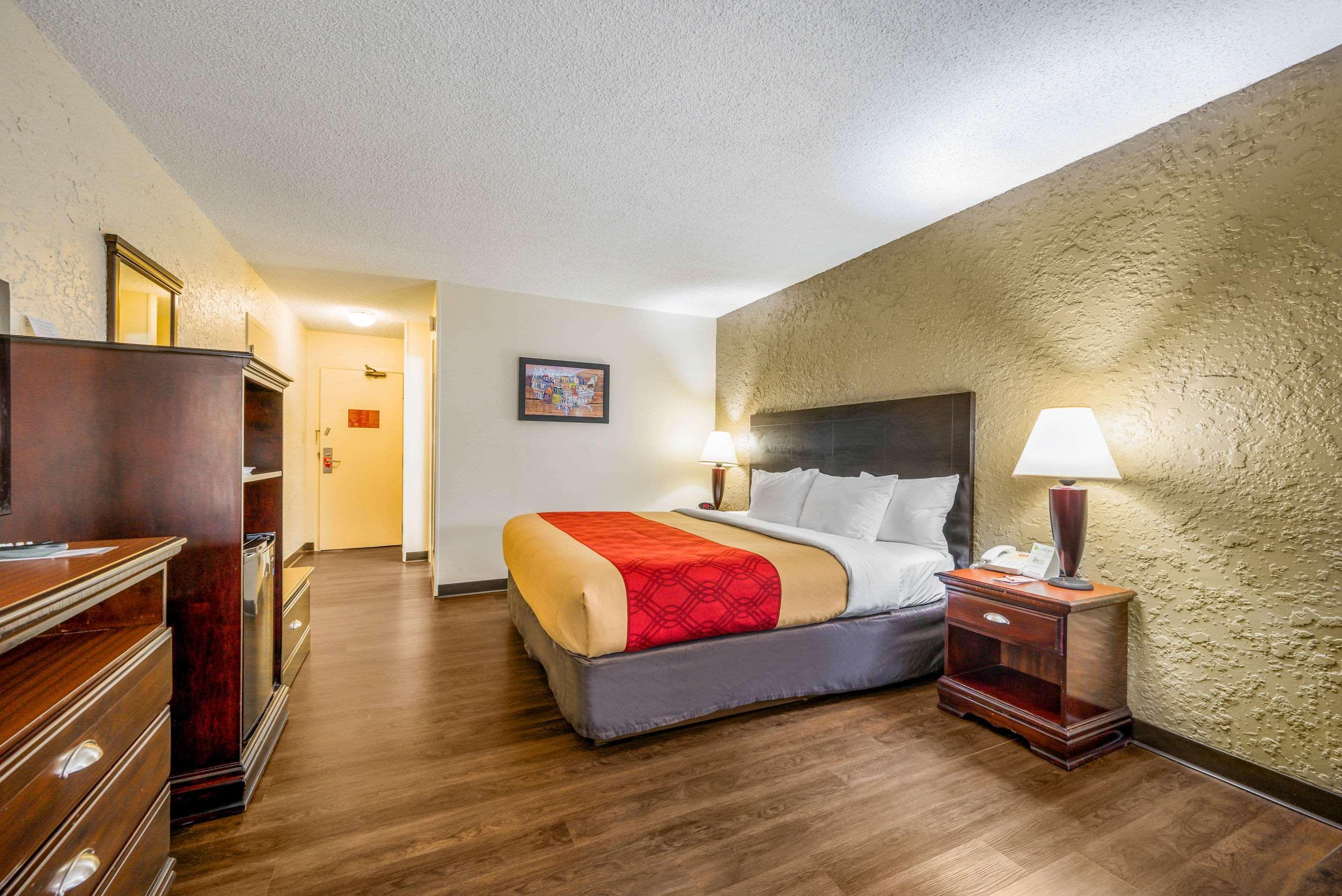 Econo Lodge Corinth Zewnętrze zdjęcie