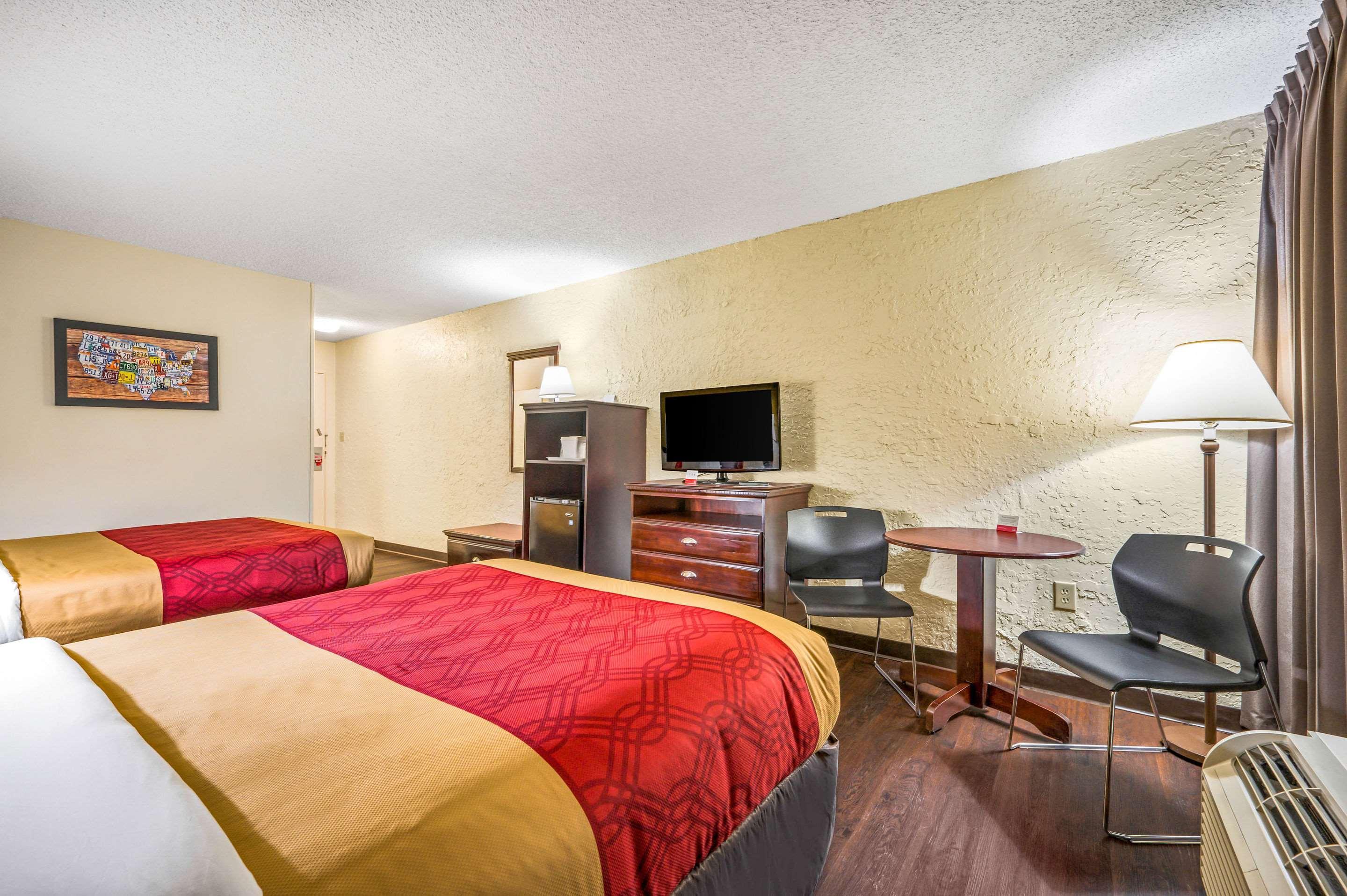 Econo Lodge Corinth Zewnętrze zdjęcie